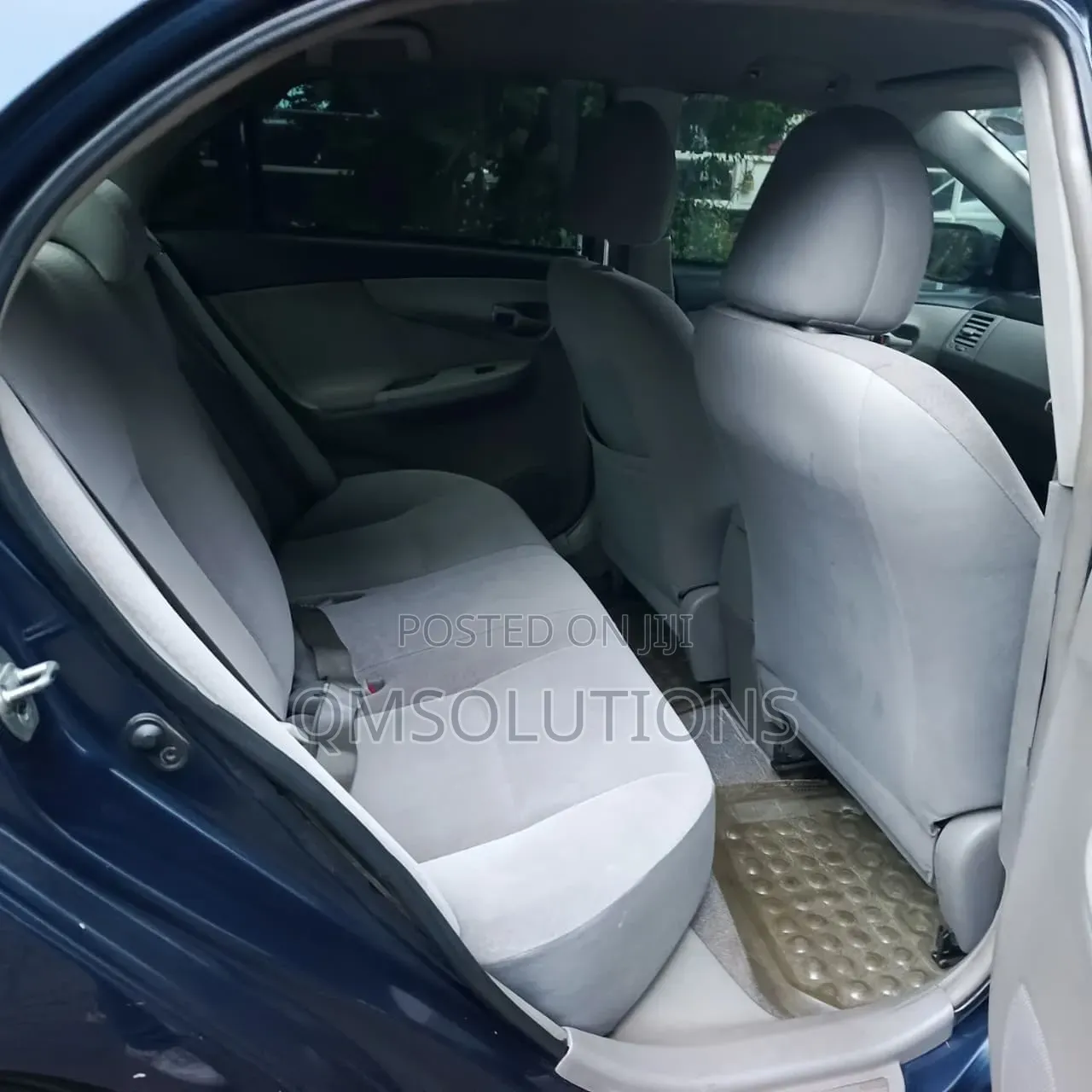 Toyota Axio 2010 Gray