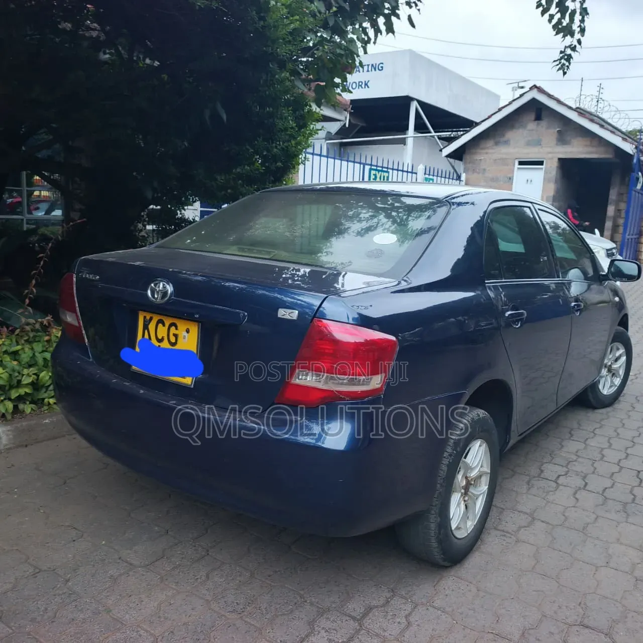 Toyota Axio 2010 Gray