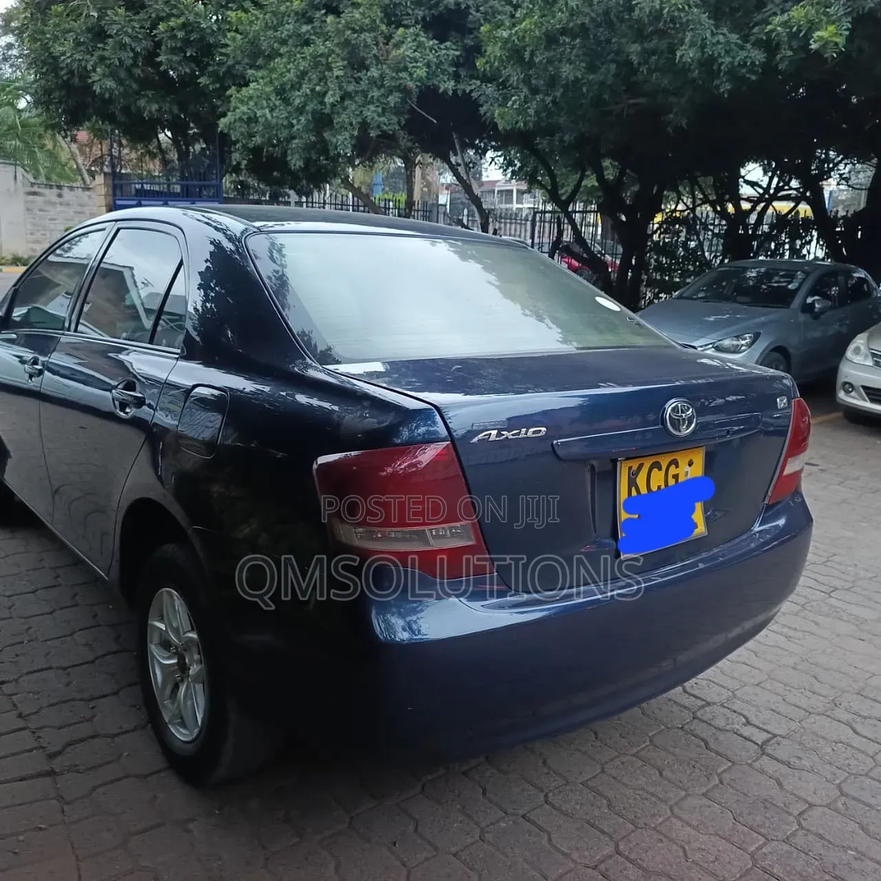 Toyota Axio 2010 Gray