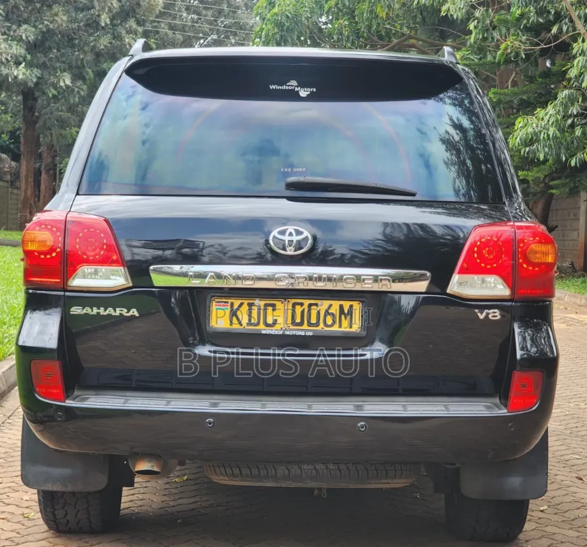 Toyota Land Cruiser 2013 Black