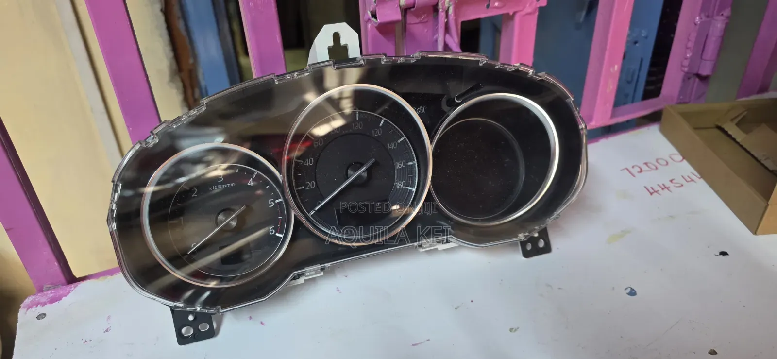 Cx5 2015 Clock