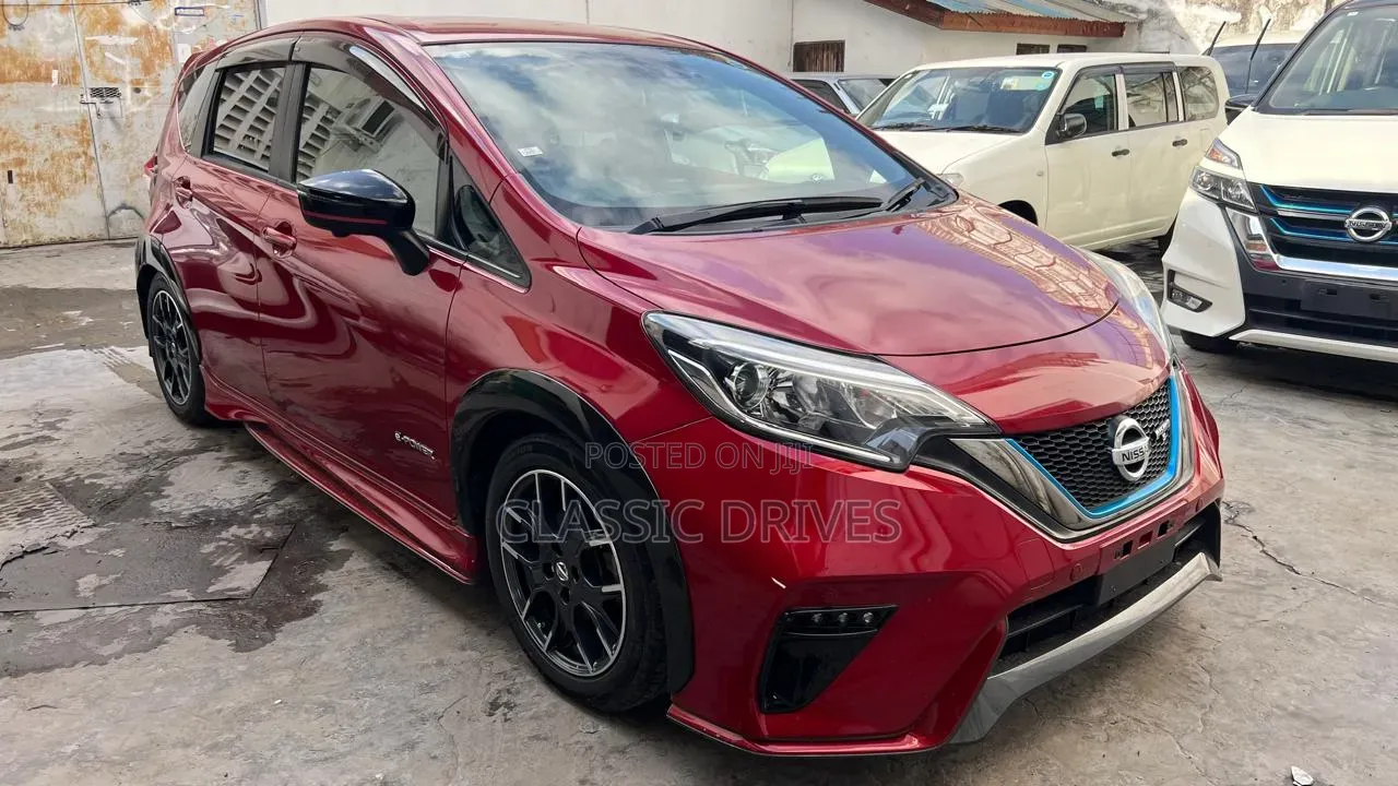 Nissan Note 2019 Red