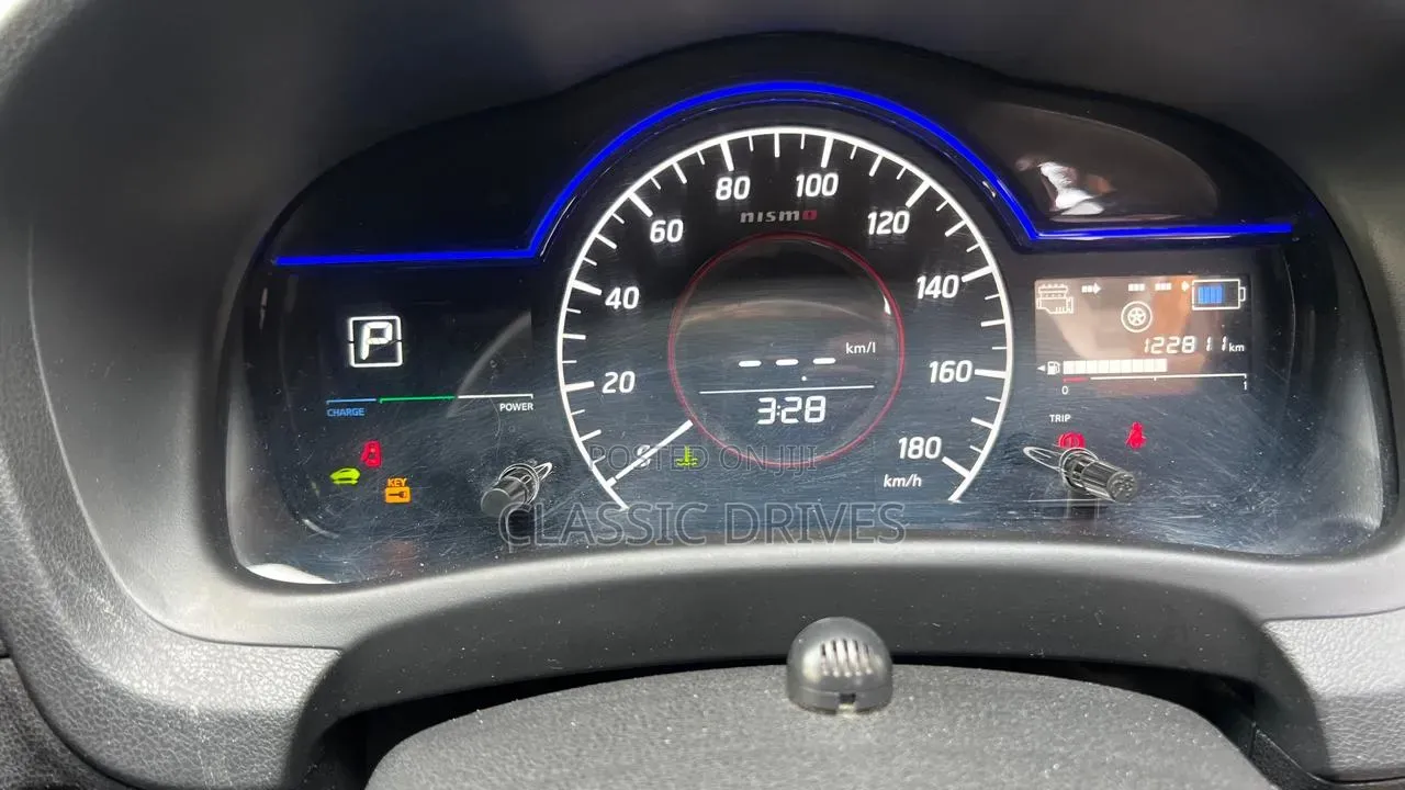 Nissan Note 2019 Red