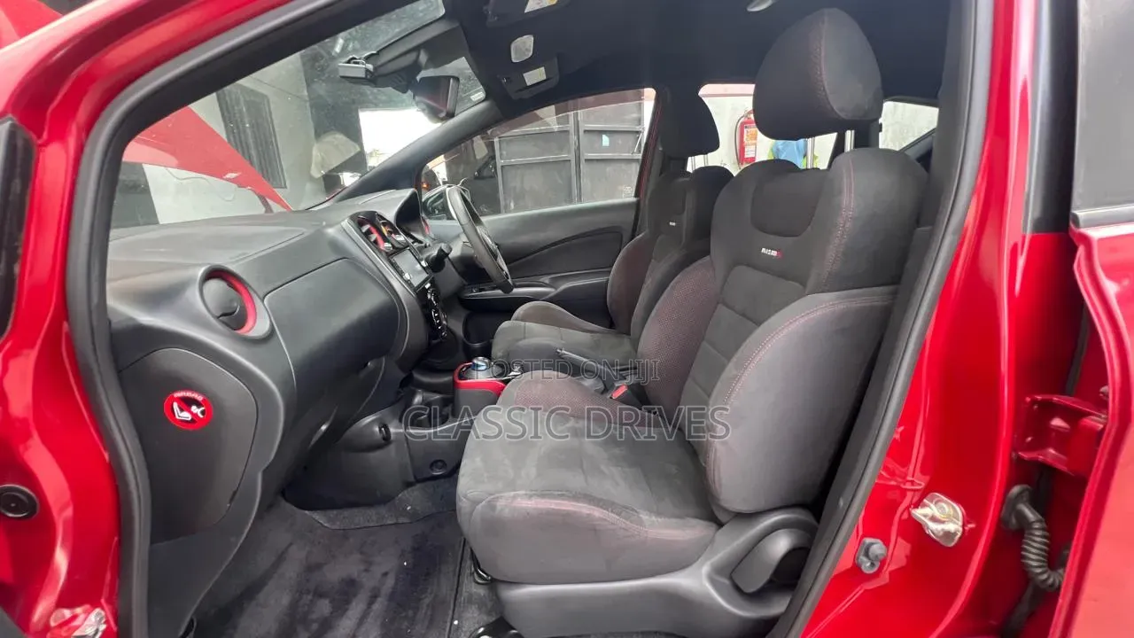 Nissan Note 2019 Red