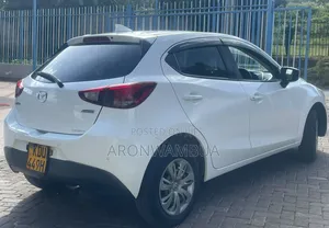 Mazda Demio 2019 White