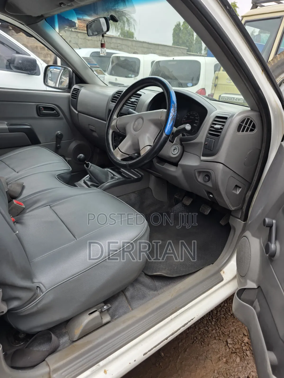 Isuzu D-MAX 2007 White
