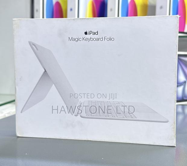 iPad Magic Keyboard Folio for iPad A16