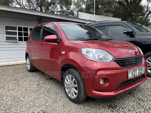Toyota Passo 2017 Red