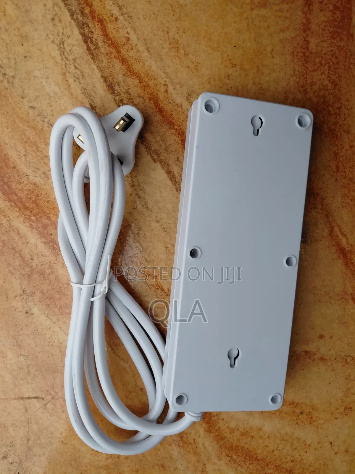 Socket With Uk Plug, 3 Socket Cables in 2mtrs Length
