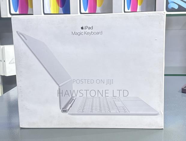 iPad Air Magic Keyboard 11 Inch - thumbnail 2