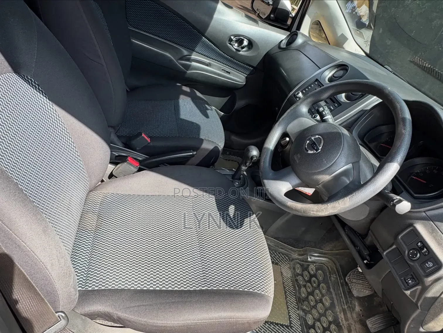 Nissan Note 2013 Silver