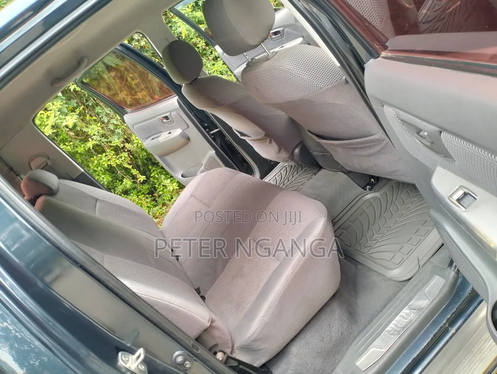 Toyota Hilux 2013 Blue