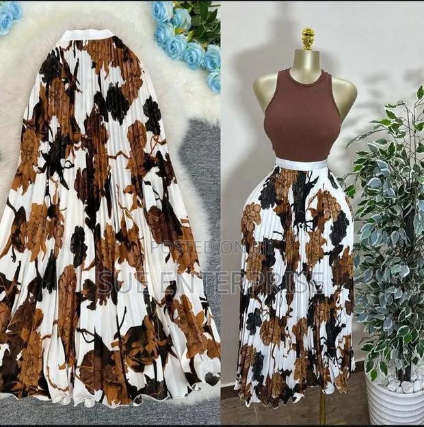 Plitted Flare Skirt - thumbnail 3