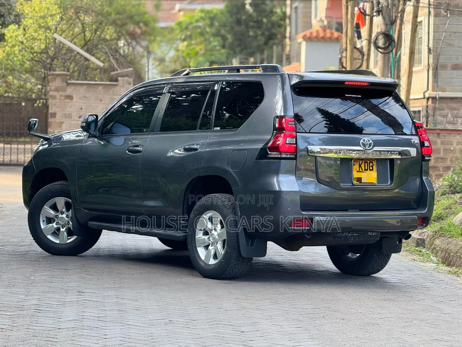 Toyota Land Cruiser Prado 2014 Gray