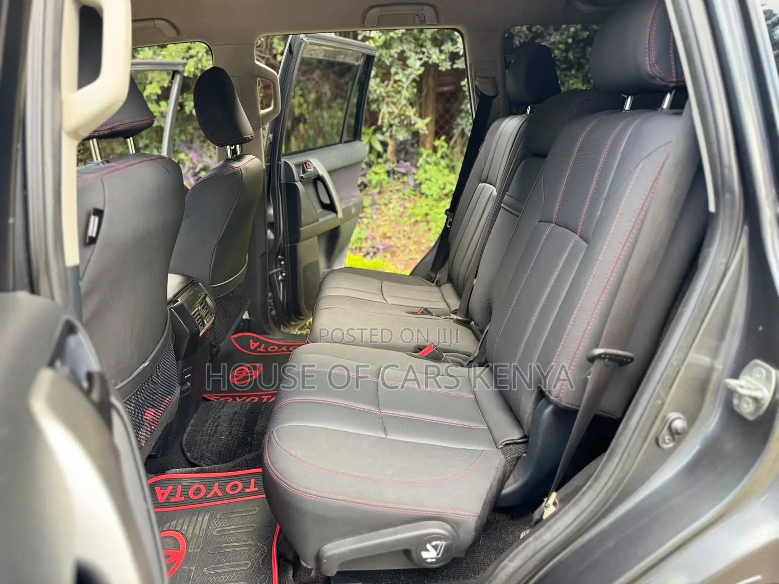 Toyota Land Cruiser Prado 2014 Gray