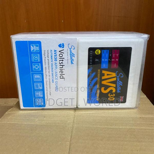 Sollatek Avs30 Automatic Voltage Switch – 30 Amp Surge Voltage Prot