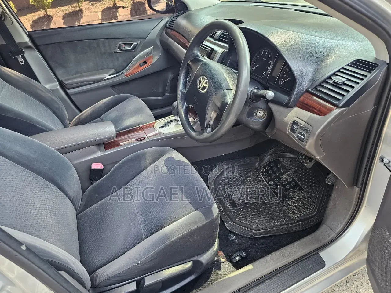 Toyota Allion 2013 Silver