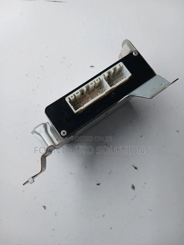 Engine Control Unit Toyota Townace Van 2007 - thumbnail 2