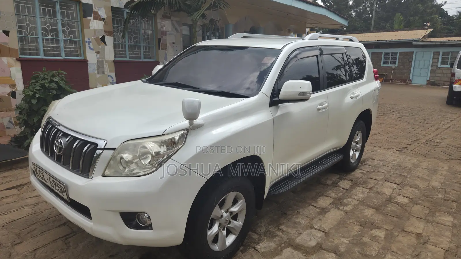 Toyota Land Cruiser Prado 2.7 i 2010 Pearl