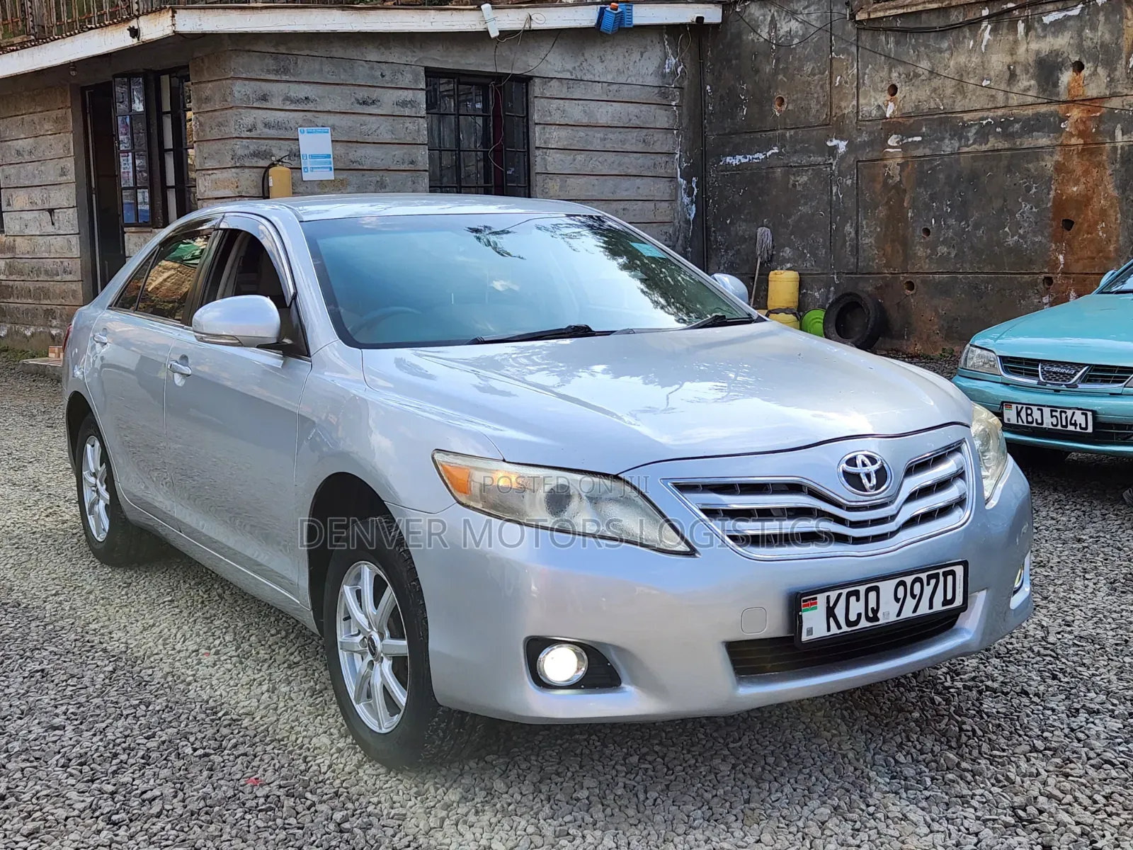 Toyota Camry 2011 Silver