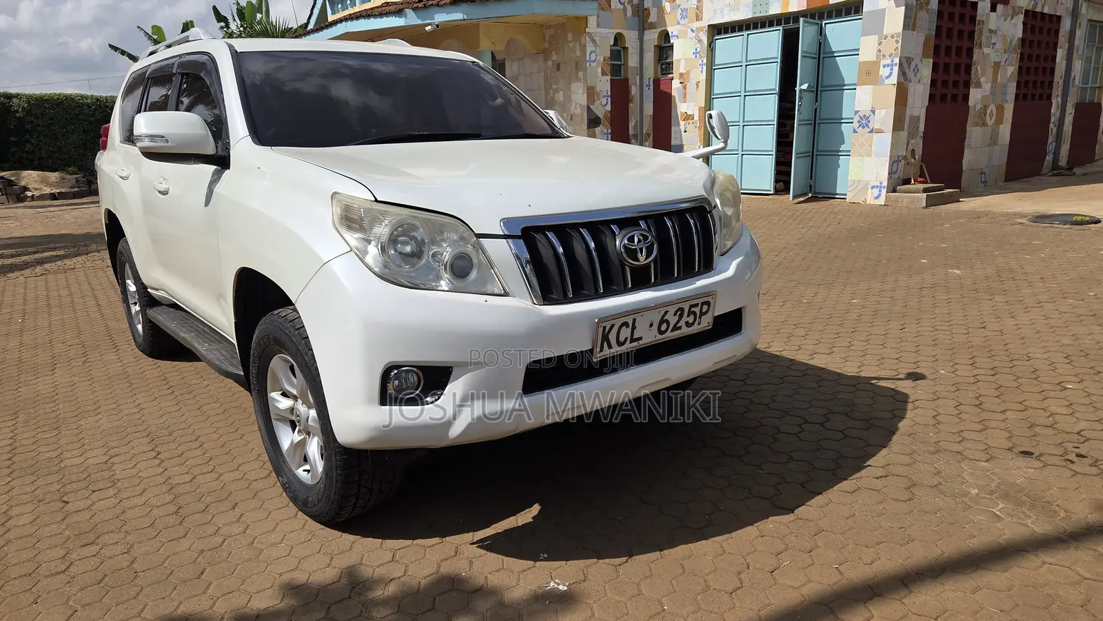 Toyota Land Cruiser Prado 2.7 i 2010 Pearl