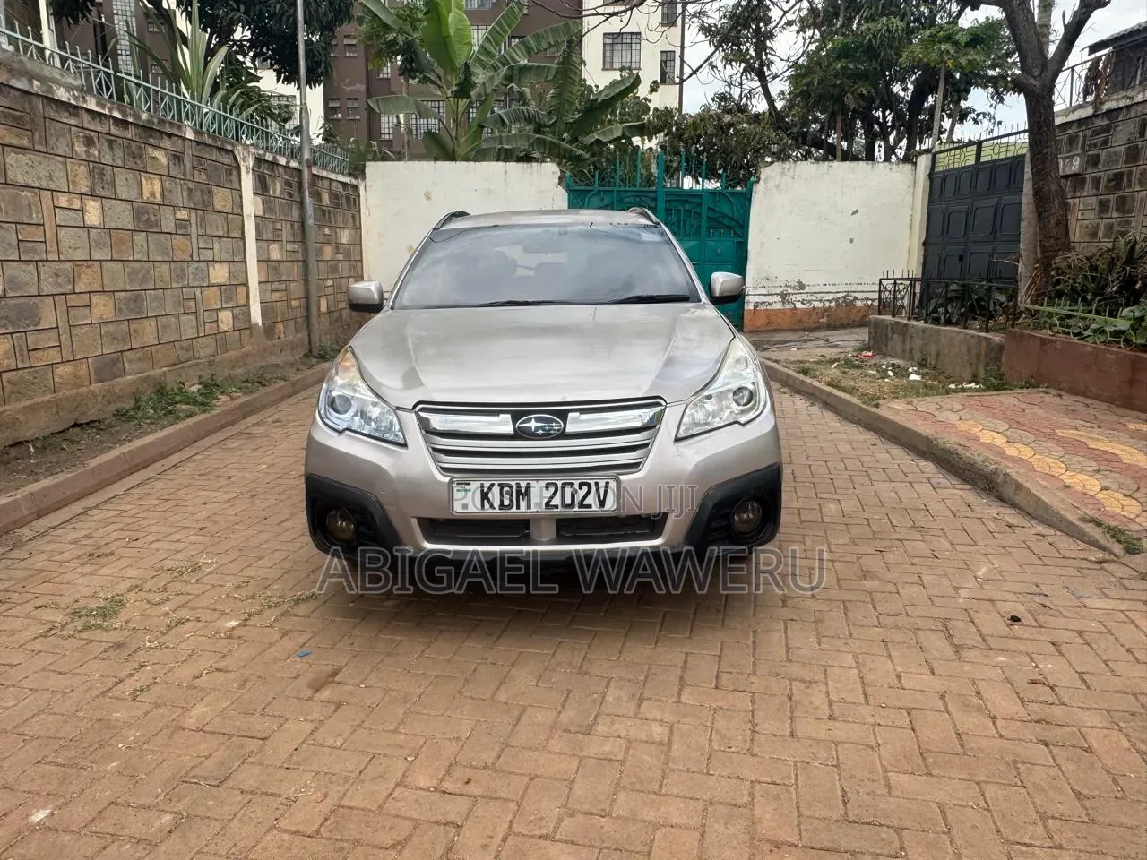 Subaru Outback 2015 Beige