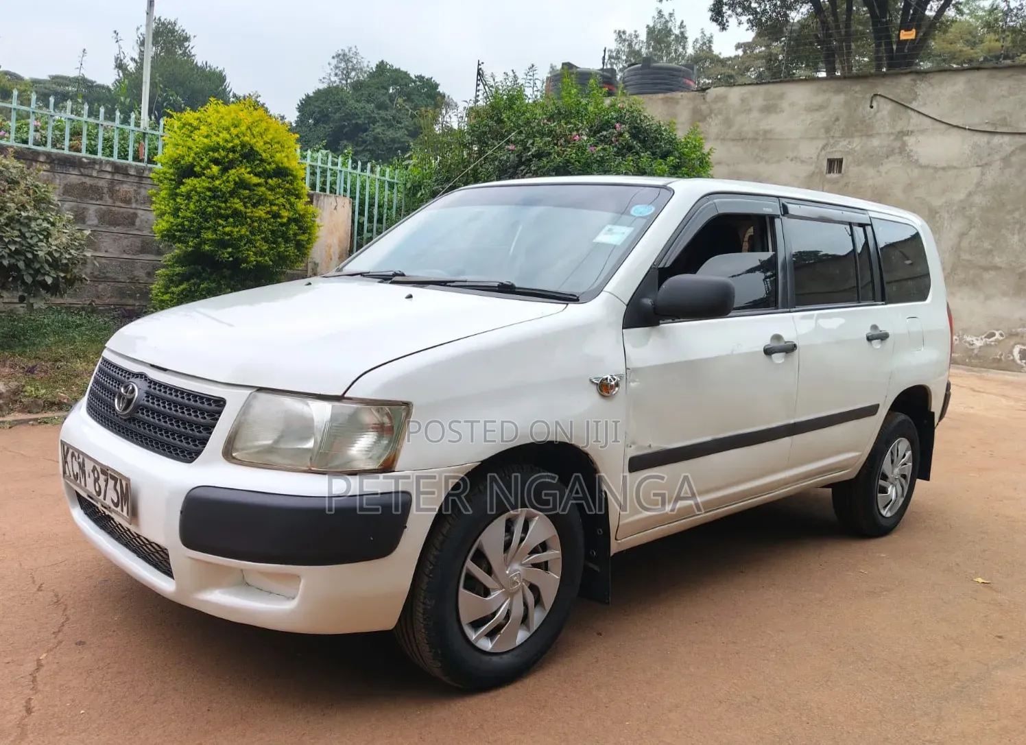 Toyota Succeed 2010 Off white