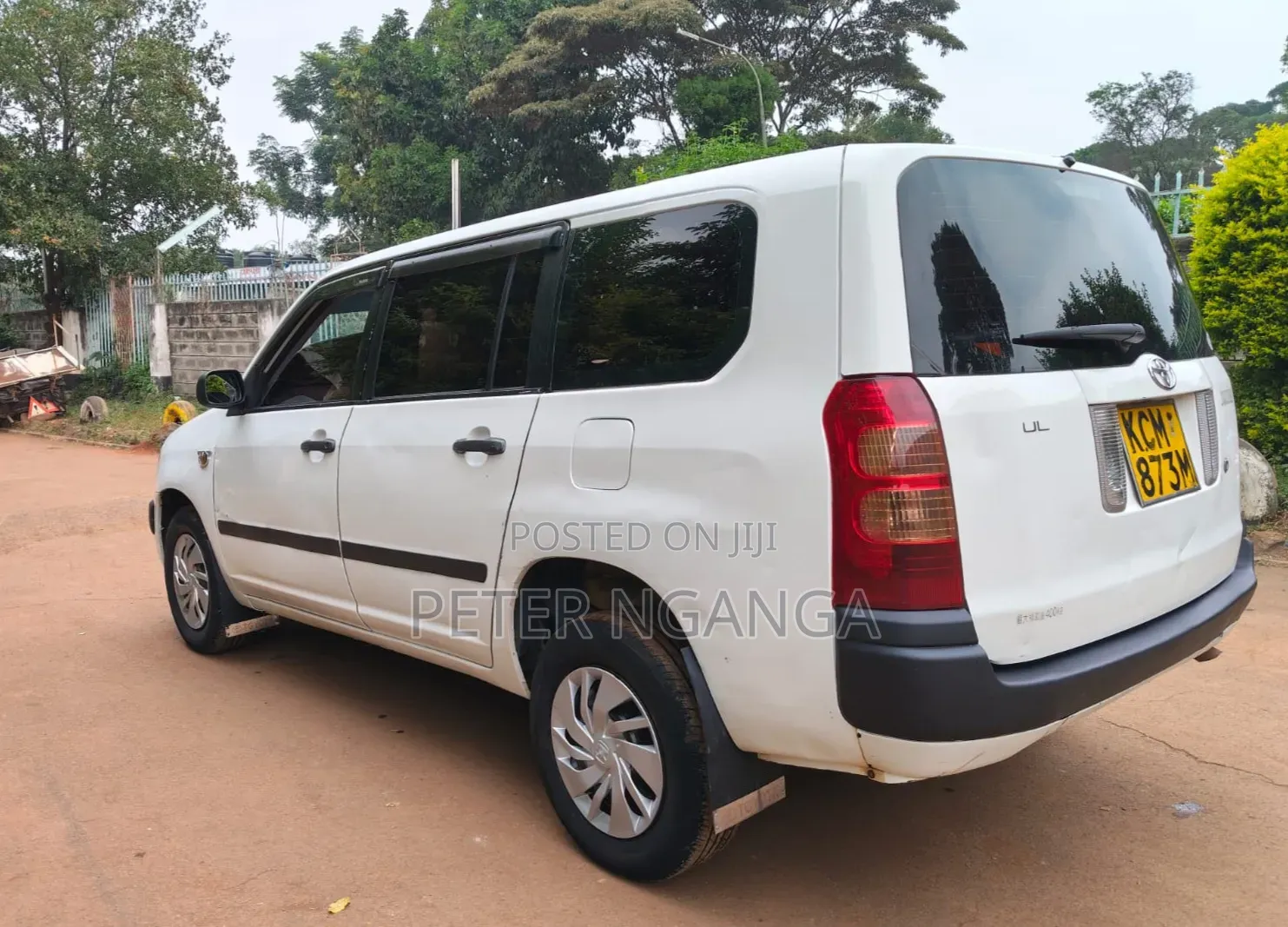 Toyota Succeed 2010 Off white