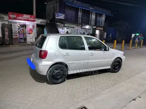 Volkswagen Polo 2001 Silver