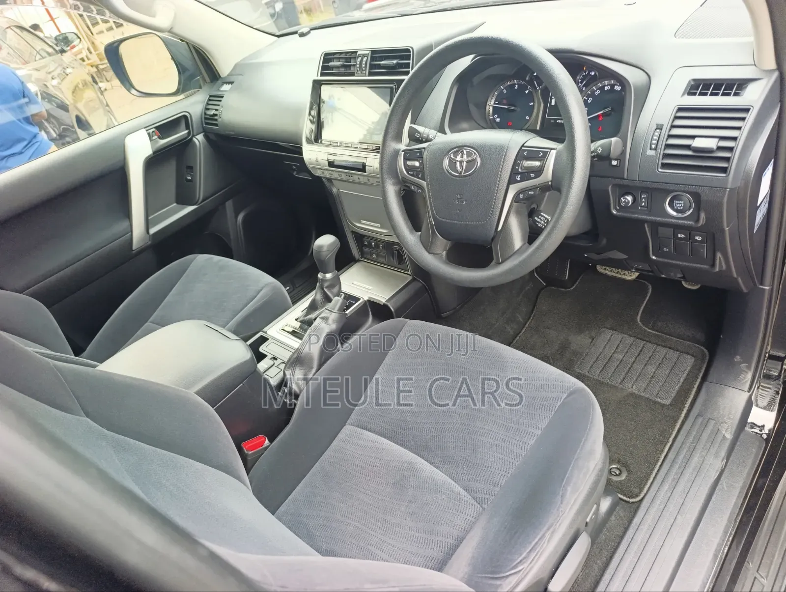 Toyota Land Cruiser Prado 2019