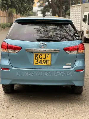 Toyota Wish 2010 Blue