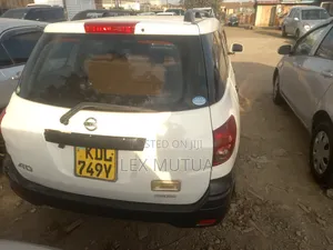 Nissan Advan 2015 White