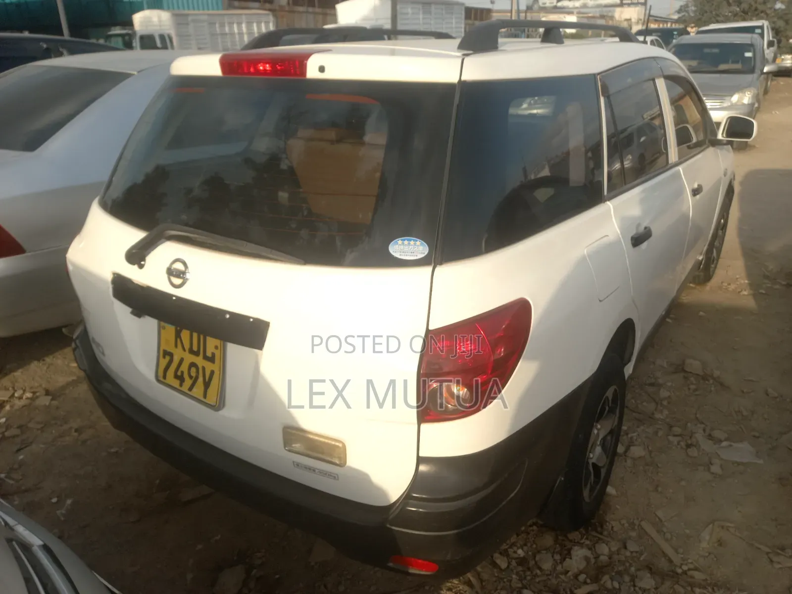 Nissan Advan 2015 White