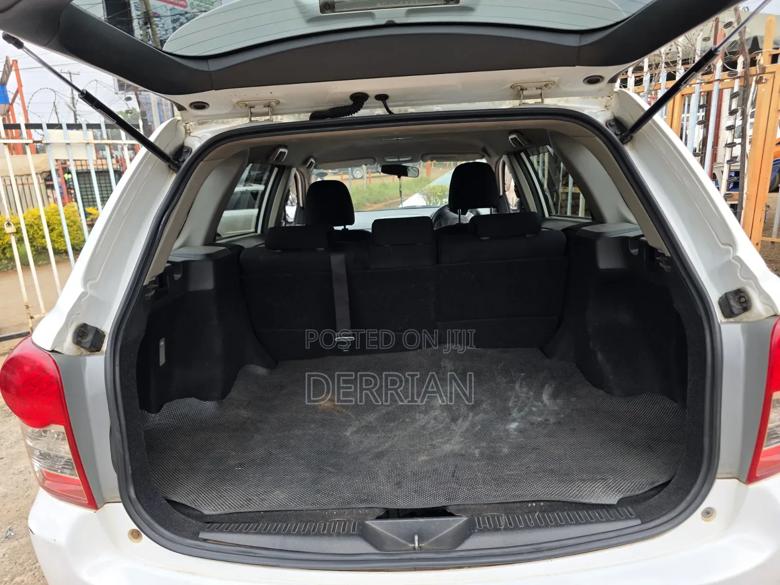 Toyota Corolla Fielder 2011 White