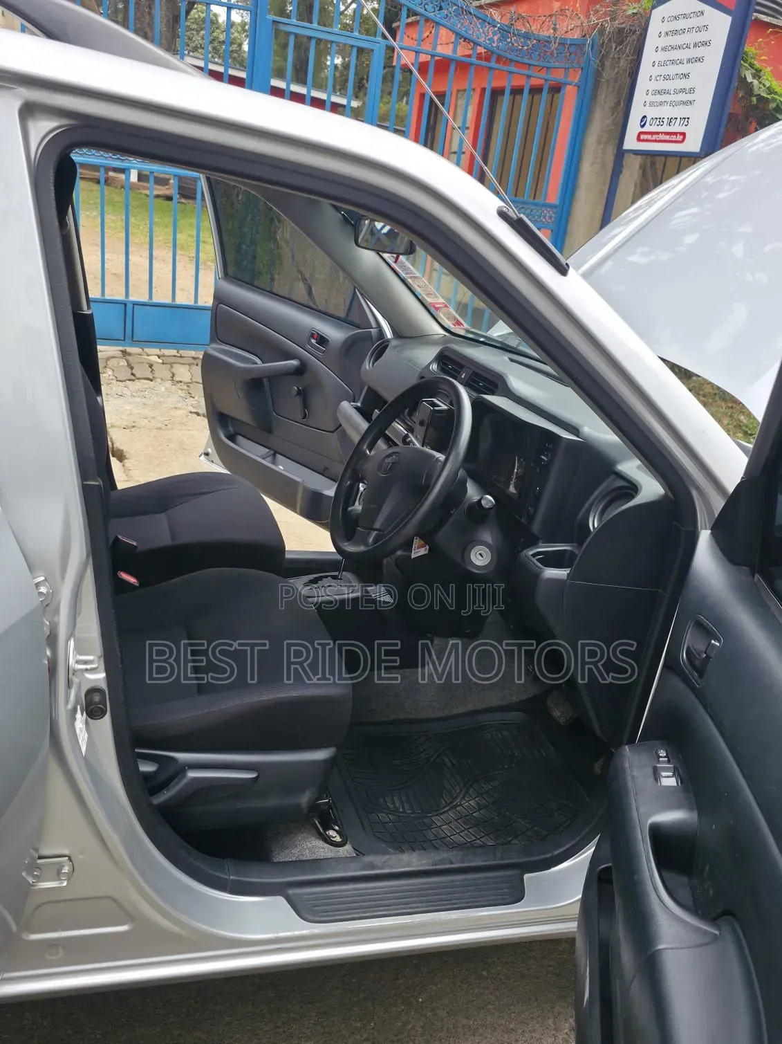 Toyota Probox 2018 Silver