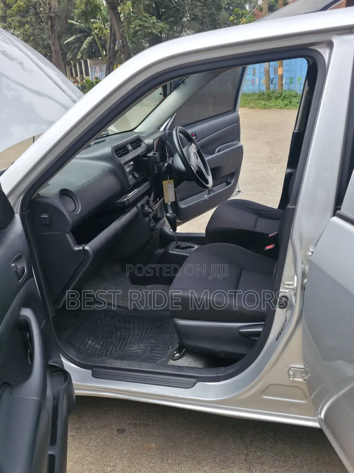 Toyota Probox 2018 Silver