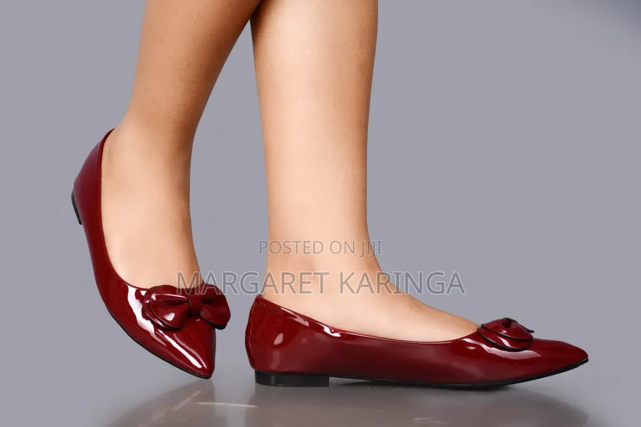 Ladies Flat Shoes