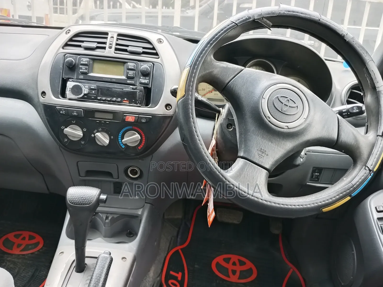 Toyota RAV4 2002 Beige