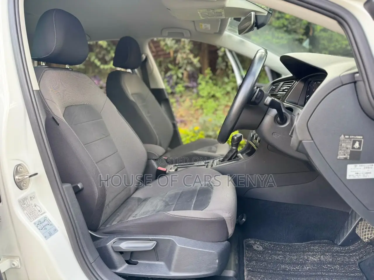 Volkswagen Golf 2019 White