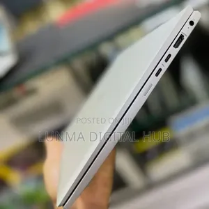 Laptop HP EliteBook 830 G8 8GB Intel Core i5 SSD 256GB