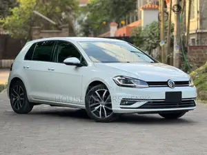 Volkswagen Golf 2019 White