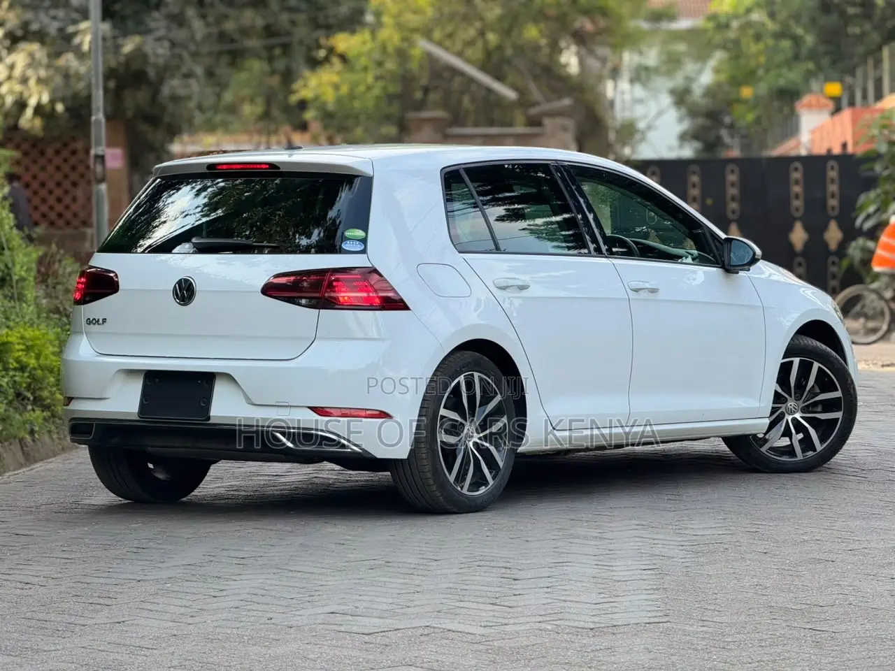 Volkswagen Golf 2019 White