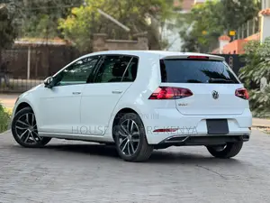 Volkswagen Golf 2019 White