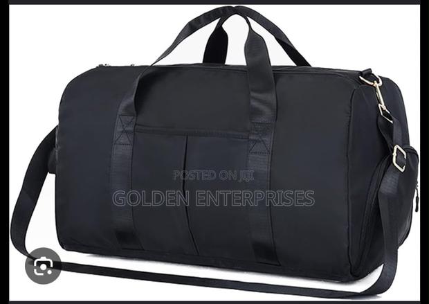 Black Gym/Sport/Travel Bag With Shoe Compartment