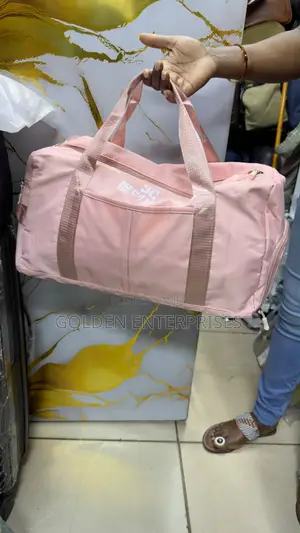 Pink Gym/Sport/Duffle Bag With Shoe Compartment