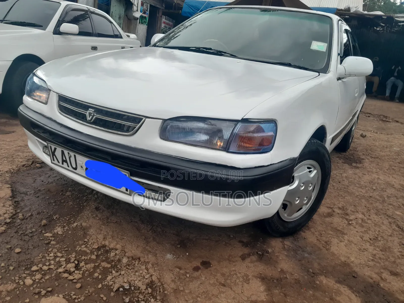 Toyota Corolla 1997 White