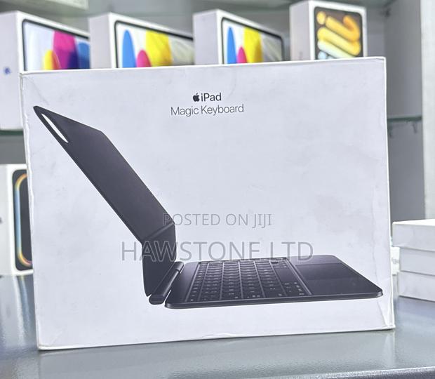 iPad Magic Keyboard for iPad Pro 11” M4 and M5