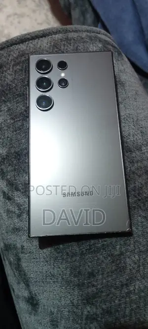 Samsung Galaxy S24 256 GB Gray