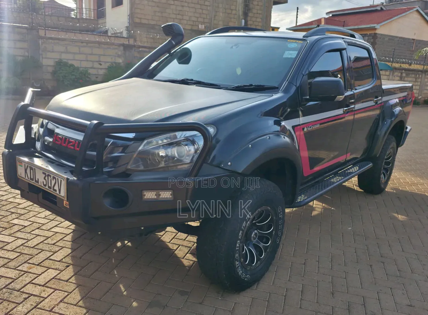 Isuzu D-MAX 2015 Black