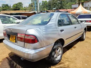 Nissan Sunny 1998 Silver